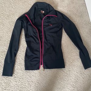 Puma Zip Up. Size Small.